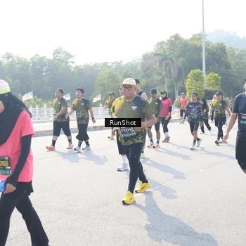 Runner Photo 6931289
