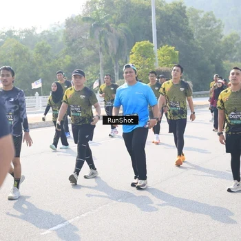 Runner Photo 6931311