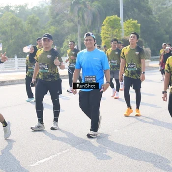 Runner Photo 6931318