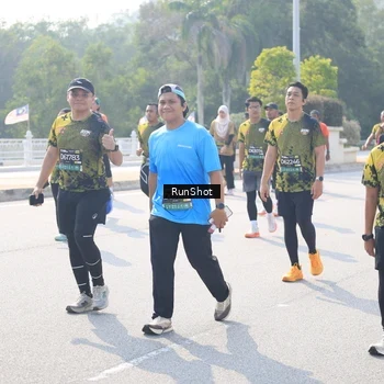 Runner Photo 6931325