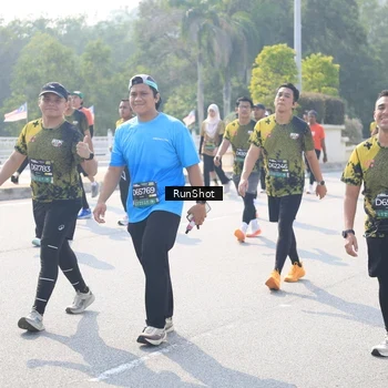 Runner Photo 6931326