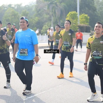 Runner Photo 6931329