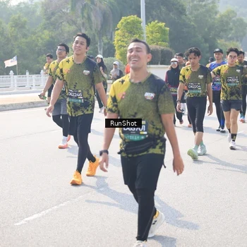 Runner Photo 6931334