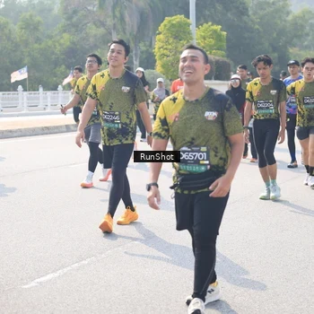 Runner Photo 6931337