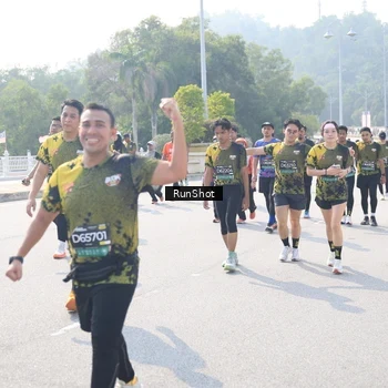 Runner Photo 6931339