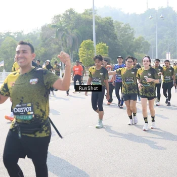 Runner Photo 6931340