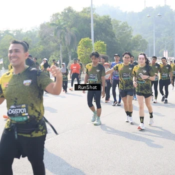 Runner Photo 6931342