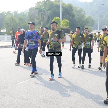 Runner Photo 6931364