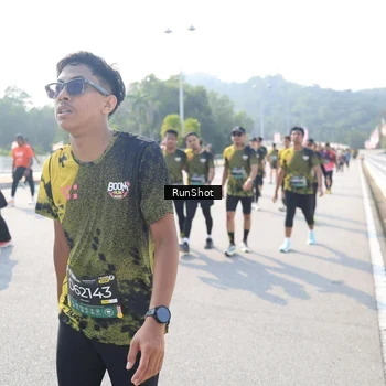 Runner Photo 6931378