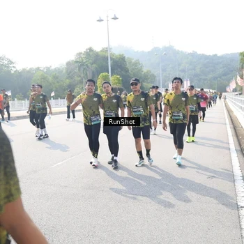 Runner Photo 6931386