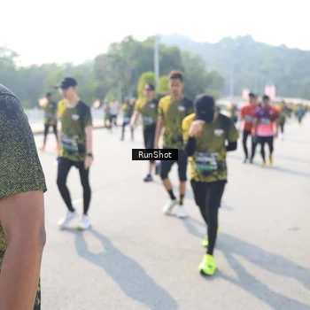 Runner Photo 6931410
