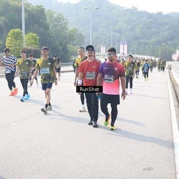 Runner Photo 6931424