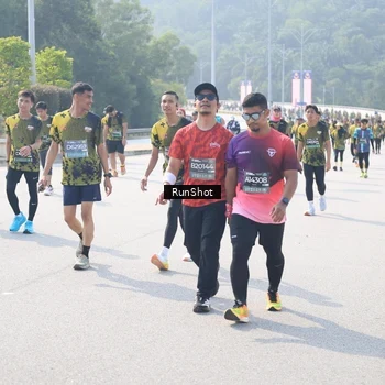 Runner Photo 6931425