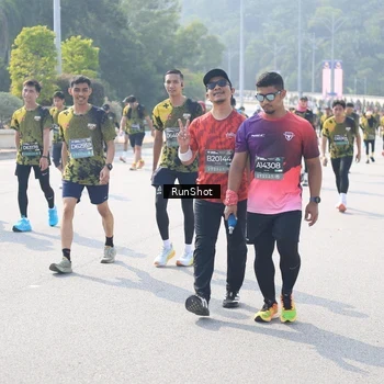 Runner Photo 6931429