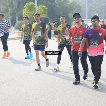 Runner Photo 6931431