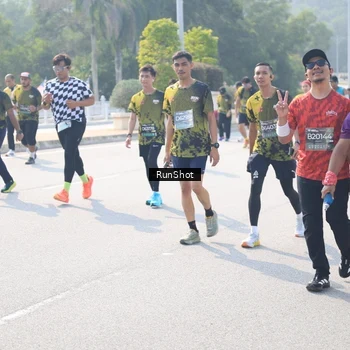 Runner Photo 6931433