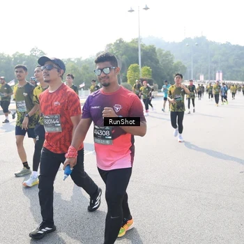 Runner Photo 6931454