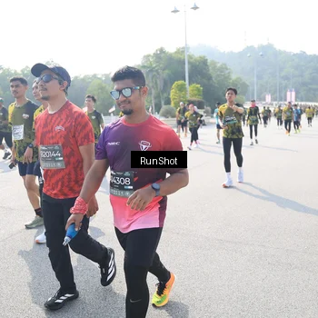 Runner Photo 6931456