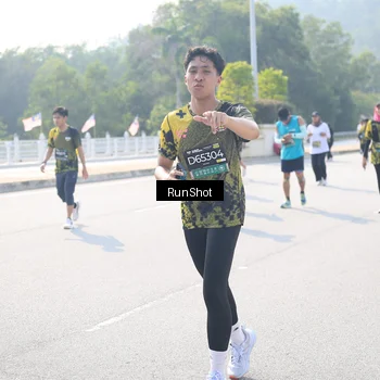 Runner Photo 6931465