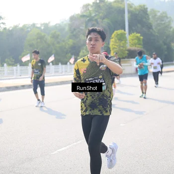 Runner Photo 6931466