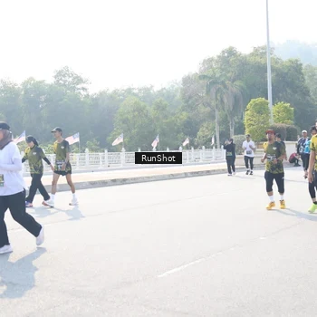 Runner Photo 6931525