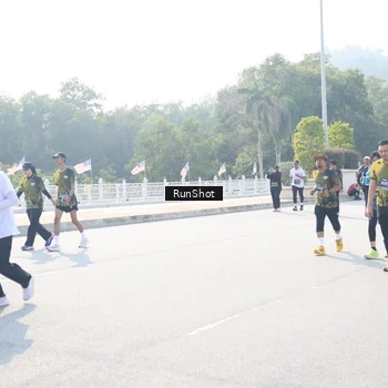 Runner Photo 6931526