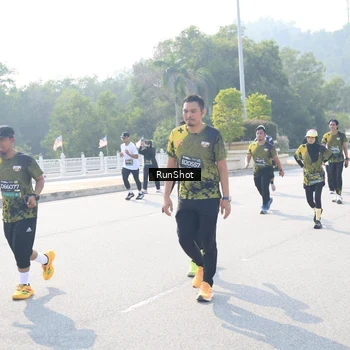 Runner Photo 6931540