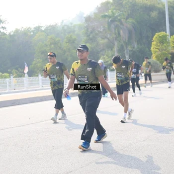 Runner Photo 6931567