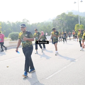 Runner Photo 6931585