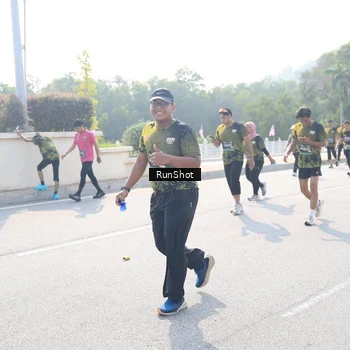 Runner Photo 6931593