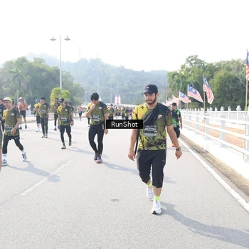 Runner Photo 6931613
