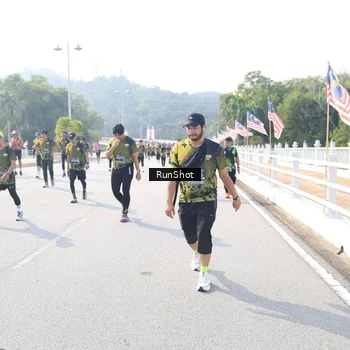 Runner Photo 6931615