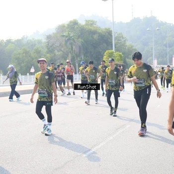 Runner Photo 6931624