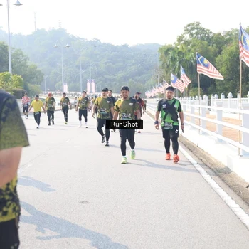 Runner Photo 6931632