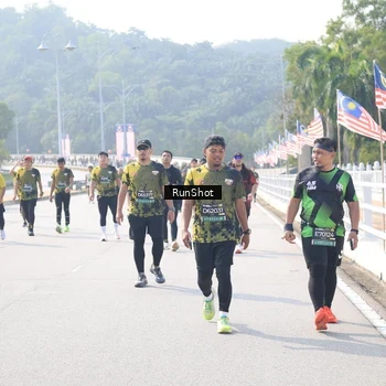 Runner Photo 6931638