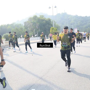 Runner Photo 6931674