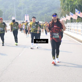 Runner Photo 6931698