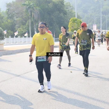 Runner Photo 6931724