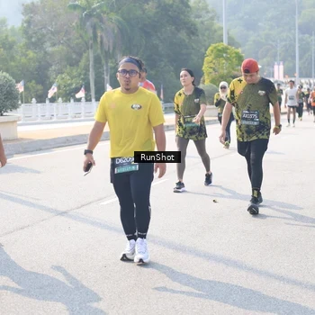 Runner Photo 6931726