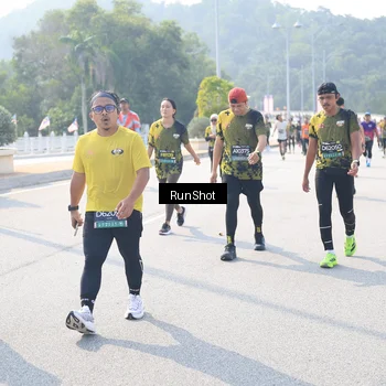 Runner Photo 6931731