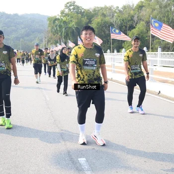 Runner Photo 6931748