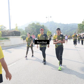 Runner Photo 6931749