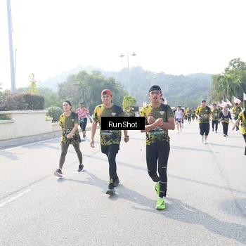 Runner Photo 6931750