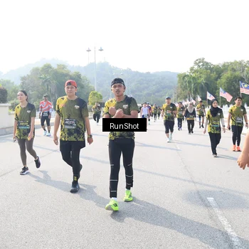 Runner Photo 6931753