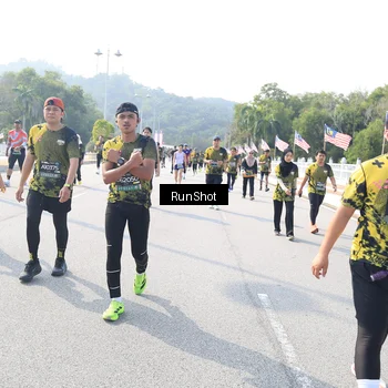 Runner Photo 6931755