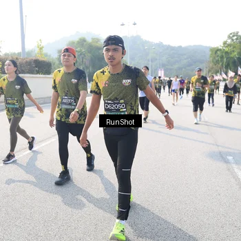 Runner Photo 6931765