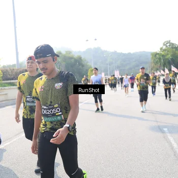 Runner Photo 6931768