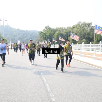 Runner Photo 6931772