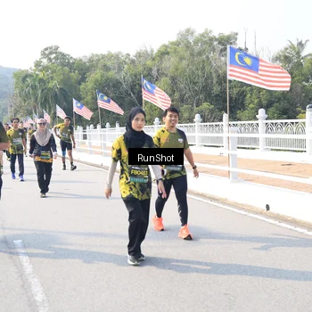 Runner Photo 6931777