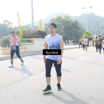 Runner Photo 6931791